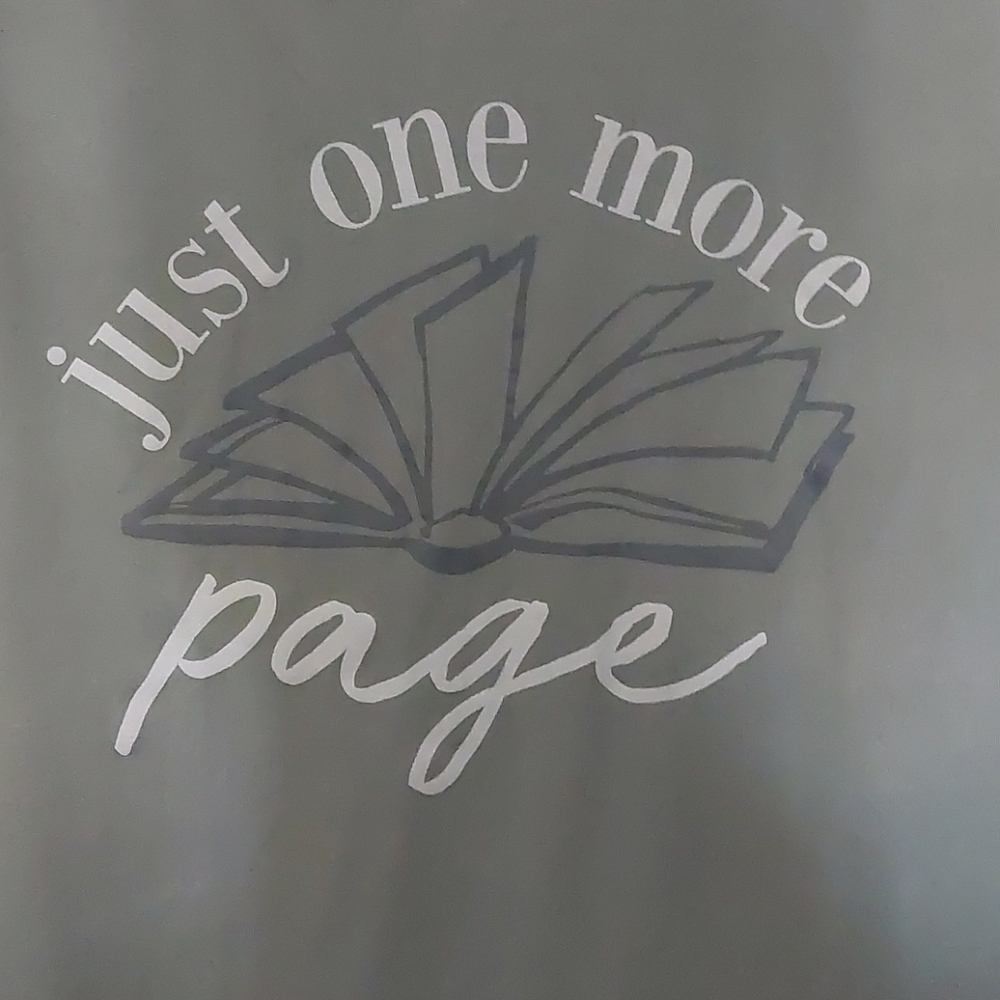 Book lover sleep shirt